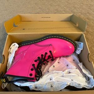 Dr. Martens Hot Pink